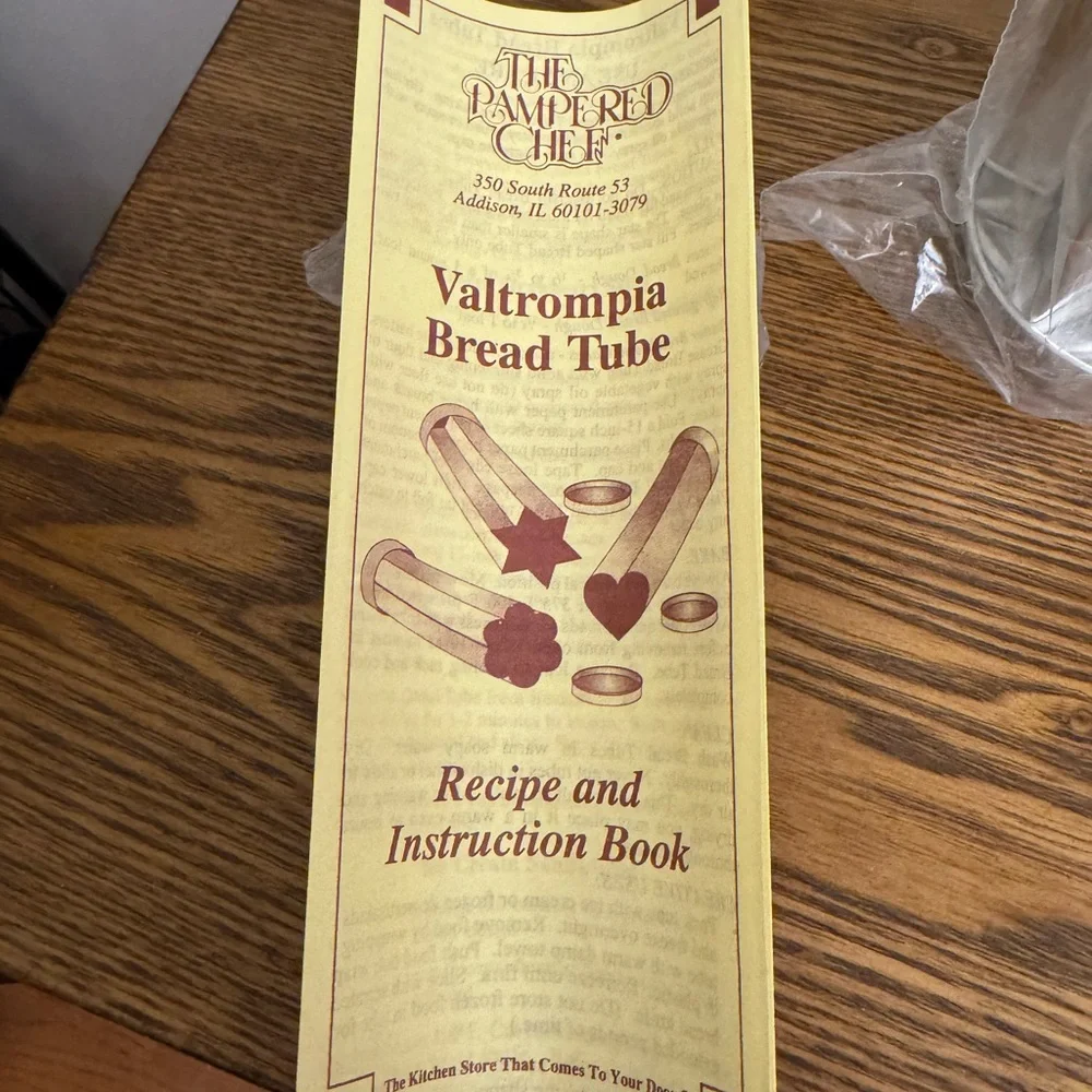 Pampered Chef Valtrompia Bread Star Tube (Product N° 1570) NWOT